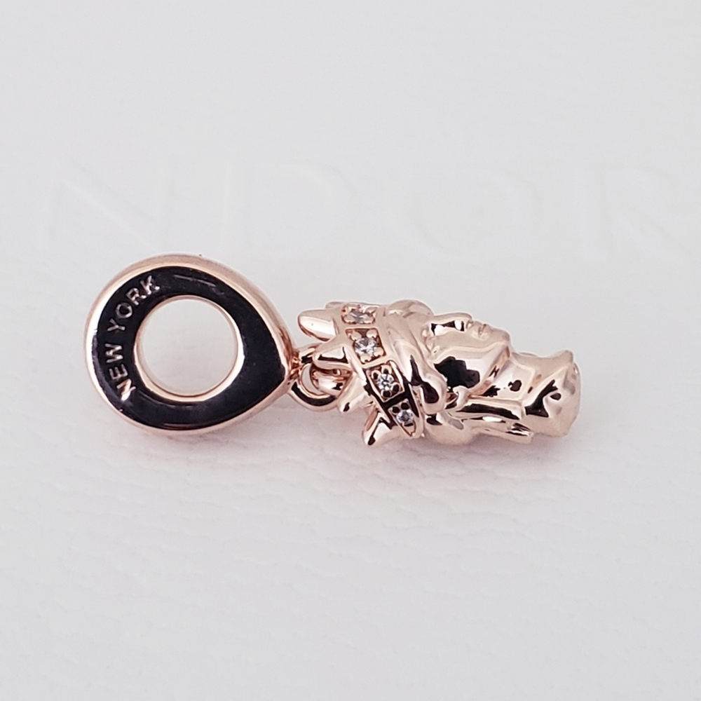 🗽 Authentic Pandora ROSE LIBERTY DANGLE CHARM - Picture 10 of 11
